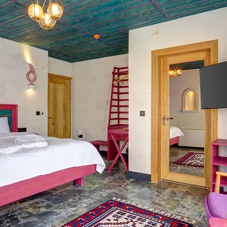 Motif Art Cappadocia Готель *